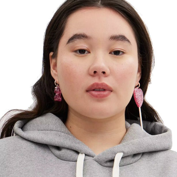 Coach The Lil Nas X Drop Cat And Heart Lollipop Mismatch Earrings in Pink CQ537