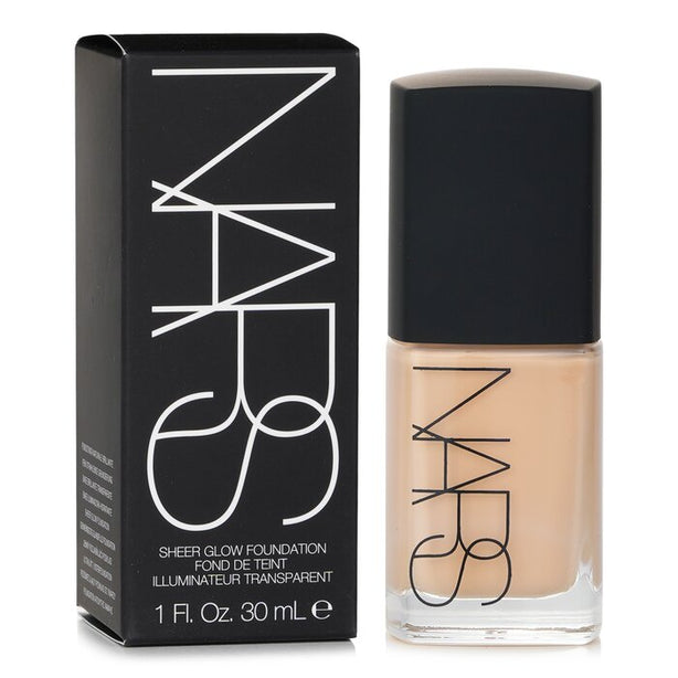 Sheer Glow Foundation