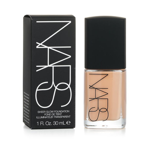 Sheer Glow Foundation