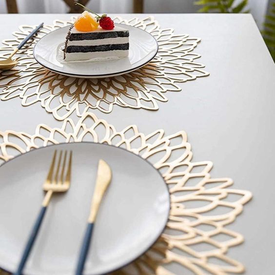 SPARKLE Placemat | Laser-cut Vinyl - 38 x 38 cm