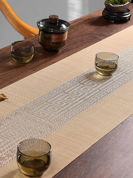 GREEK Tablerunner
