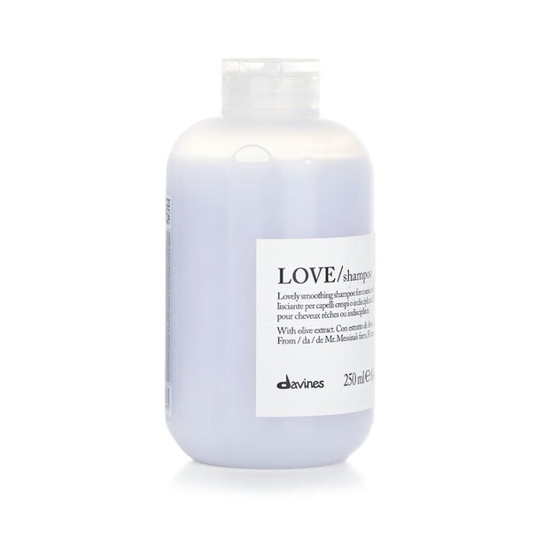 Love Shampoo (lovely Smoothing Shampoo For Coarse Or Frizzy Hair) - 250ml/8.45oz