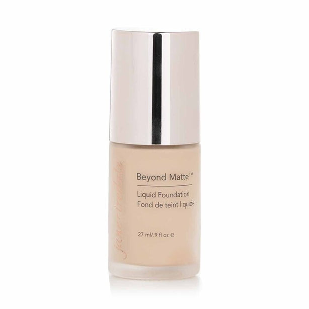 Beyond Matte Liquid Foundation
