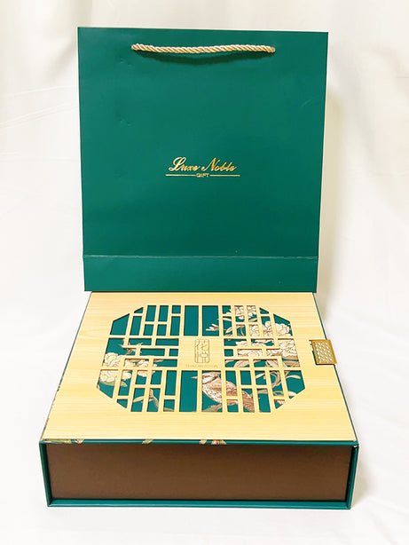 Blossom Bliss Celebration Gift Box 200g x 4