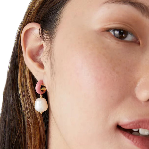 Kate Spade Candy Drops Enamel Pearl Drop Hug Earrings - Coral o0r00270