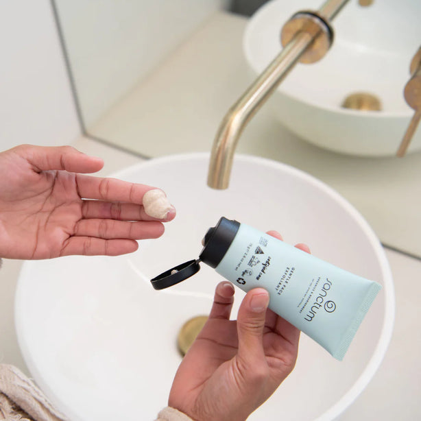 Sanctum Eternal Radiance Ritualgising Eye Gel