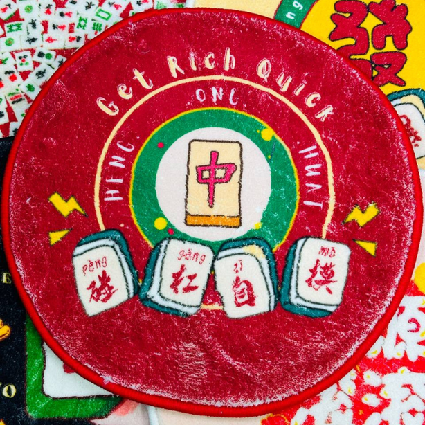 Soft tufted wall rug