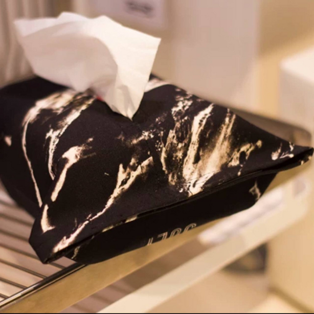 Marble print tissue box holder