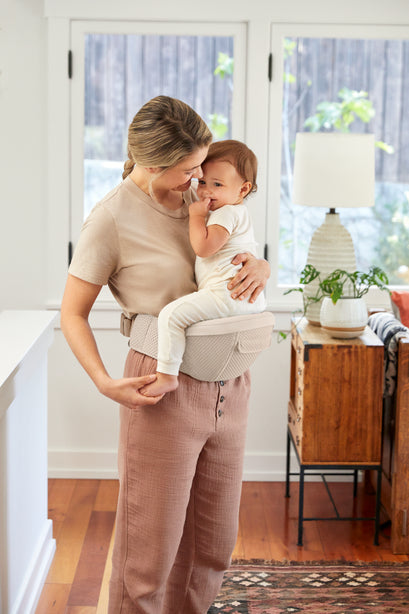 Ergobaby Alta Hip Seat Baby Carrier