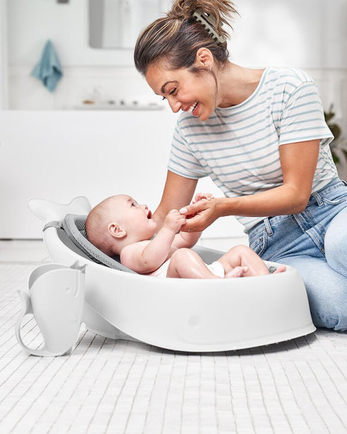 Skip Hop Moby Waterfall Bath Rinser