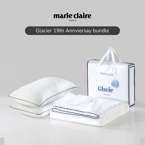 Maire Claire 19th Anniversary Quilt + 2 Glacier Pillow Bundle