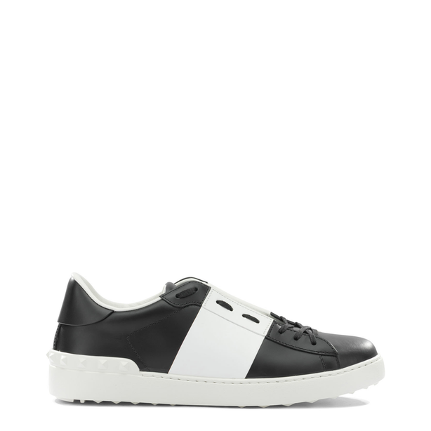 Open Sneakers