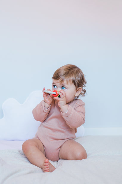 Suavinex Cloud Silicone Educational Teething Ring - Multicolour
