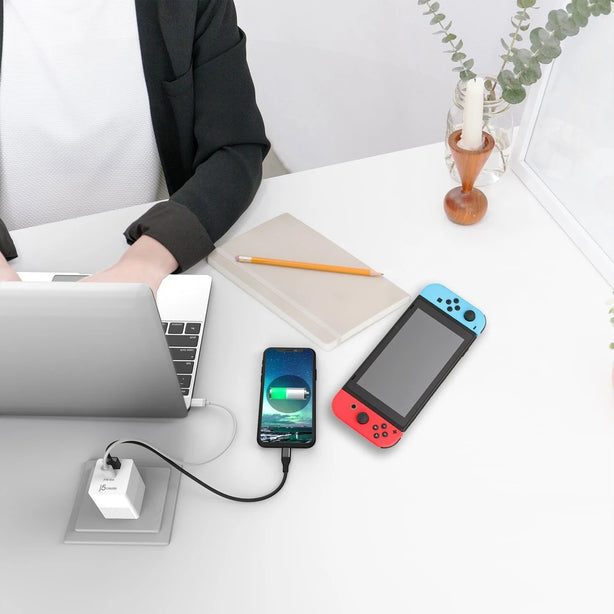 J5Create 45W 2-Port Dynamic PD USB-C Mini Charger