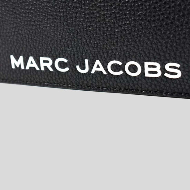 MARC JACOBS Pebble Leather Wristlet Wallet Black RS-4R3SCP028S02