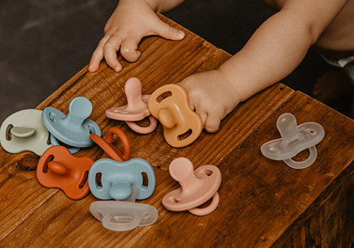 Suavinex Colour Essence All Silicone Soother with SX Pro Physiological Teat 6-18M - Brick Red