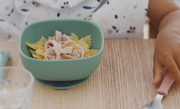 Beaba Silicone Suction Bowl - Sage Green