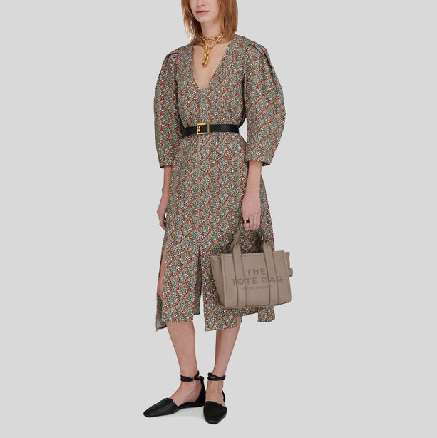 Marc Jacobs Leather The Tote Mini Traveler Tote Bag Cement RS-H009L01SP21