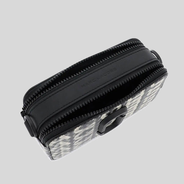 MARC JACOBS Monogram Lenticular Snapshot Black/White RS-2R3HCR003H01