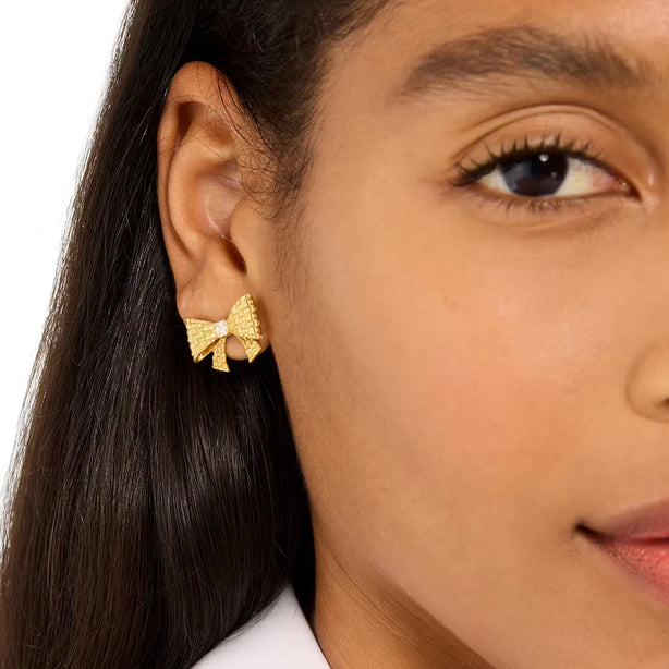 Kate Spade Wrapped In A Bow Studs Earrings in Clear/ Gold KJ975