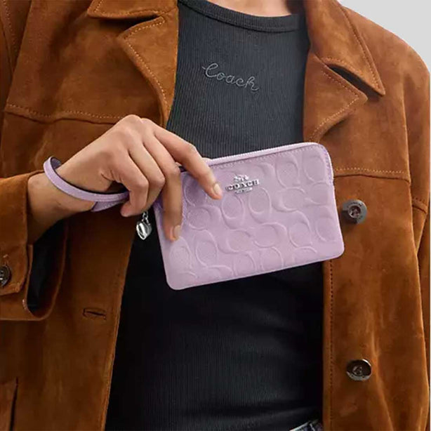 COACH Corner Zip Wristlet In Signature Leather With Heart Charm Light Violet RS-CDF04