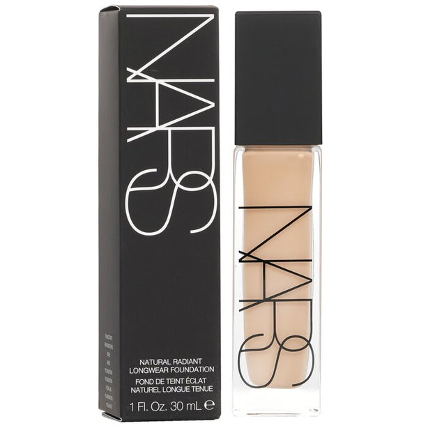 Natural Radiant Longwear Foundation