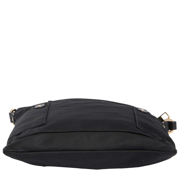 Marc Jacobs Preppy Nylon Swingpack Crossbody Bag - Black 4R4HCR040H02