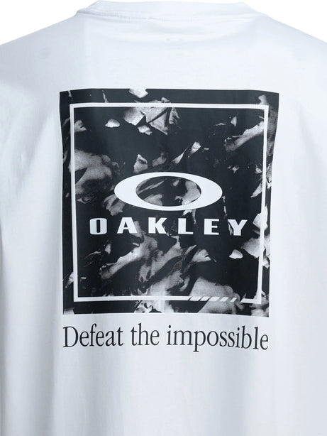 Oakley 