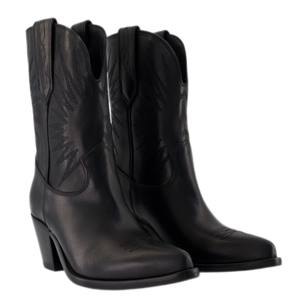 Boots Black