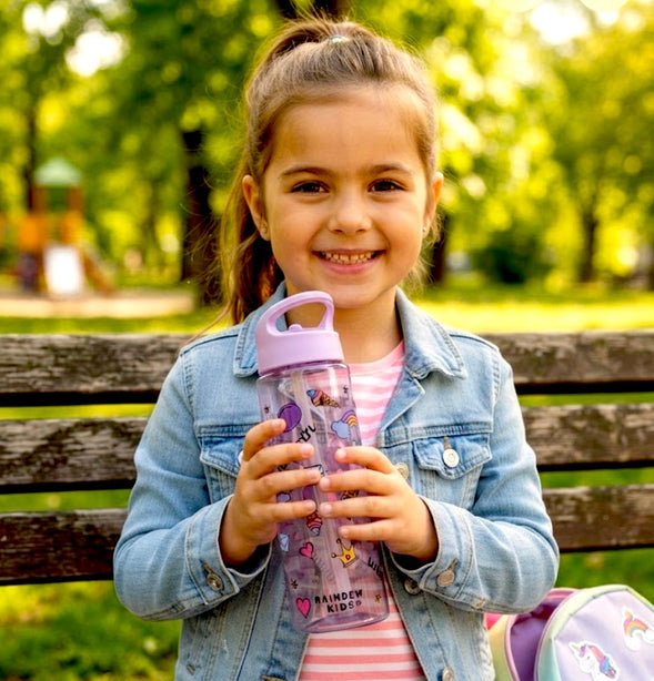 Raindew Kids Unicorn Water Bottle.  Flip-up Spout/Straw Mechanism and an Integrated Carrying Loop.