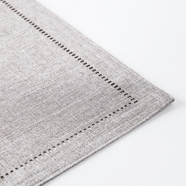 SONIA Placemat | Laser-cut Cationic Fabric - 33 x 45 cm