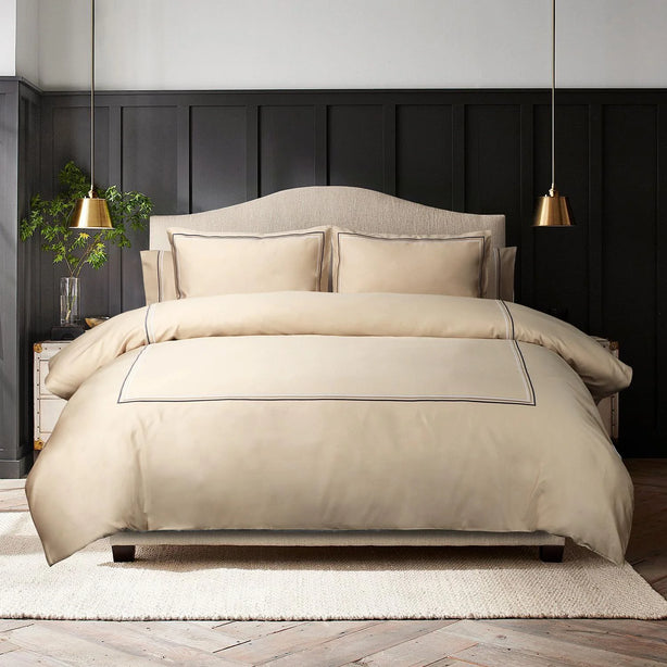 Bellami Hotel De Luxe Speedy Egyptian Cotton Bedding Set with Triple Embroidery Stitch