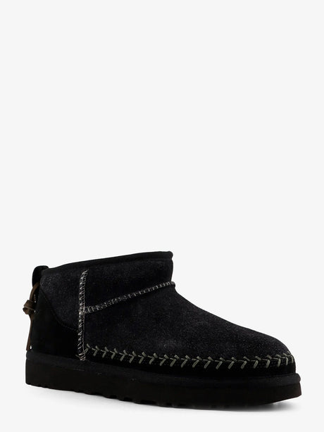 Ugg W Classic Ultra Mini Biarritz suede ankle boots - Black