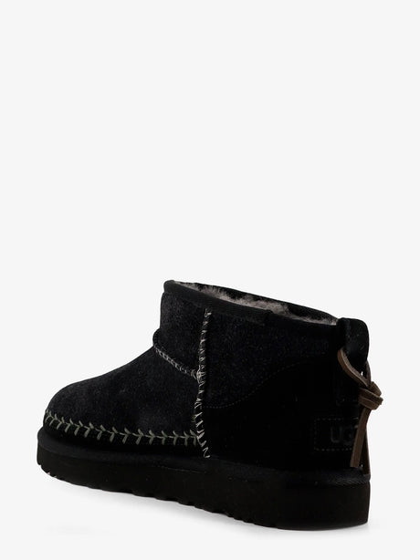 Ugg W Classic Ultra Mini Biarritz suede ankle boots - Black