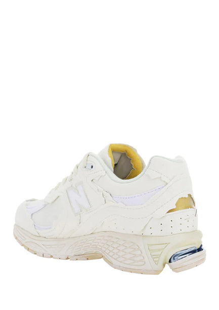 New Balance 2002R Sneakers - Whited