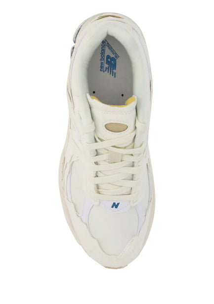 New Balance 2002R Sneakers - Whited