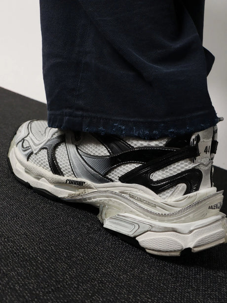 Balenciaga Mesh and nylon Runner 2 sneakers - White / Black
