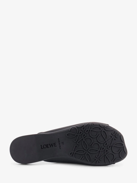 Loewe Paula's Ibiza -Pebble Soft Leather Sandals - Black