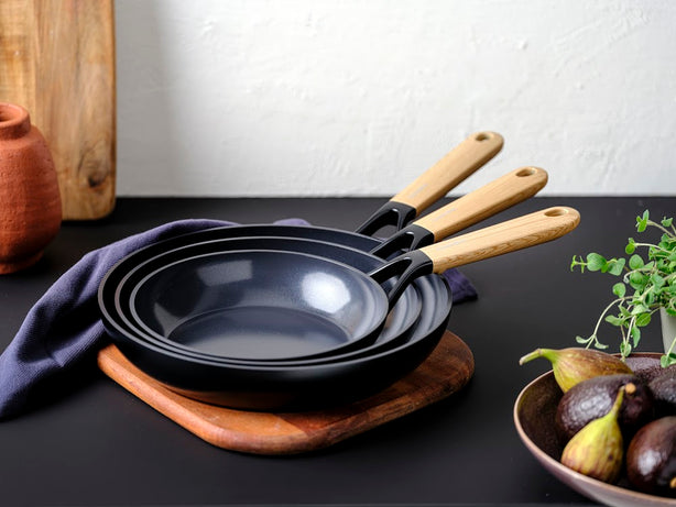 Greenpan Eco Smartshape 24cm Frypan (Light Wood)