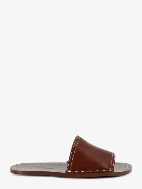 Toteme Low leather sandals with metal studs on the sides - Sienna