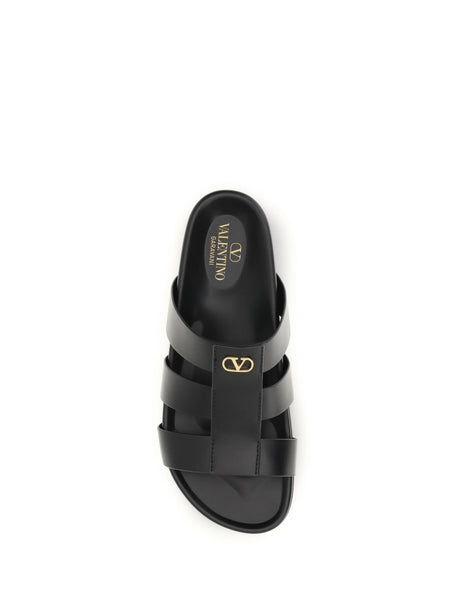 Valentino Garavani Studshield leather slide Sandals - Black