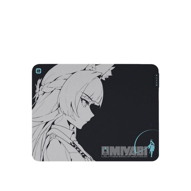 Razer Gigantus V2 - Soft Gaming Mouse Mat - M - Zenless Zone Zero Edition - FRML Packaging - RZ02-03334000-R3M1