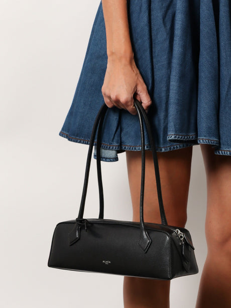 Alaia Le Teckel Medium leather shoulder bag - Noir