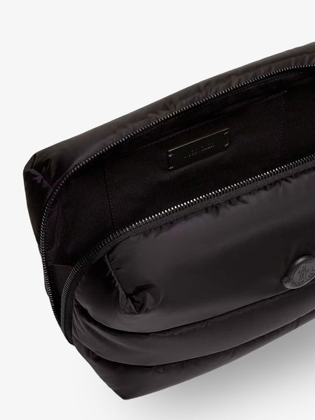 Moncler Nylon Caradoc beauty case with metal logo - Nero