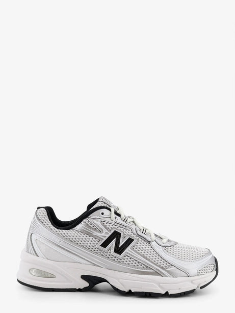 New Balance 740 mesh sneakers with iconic contrasting side logo - White
