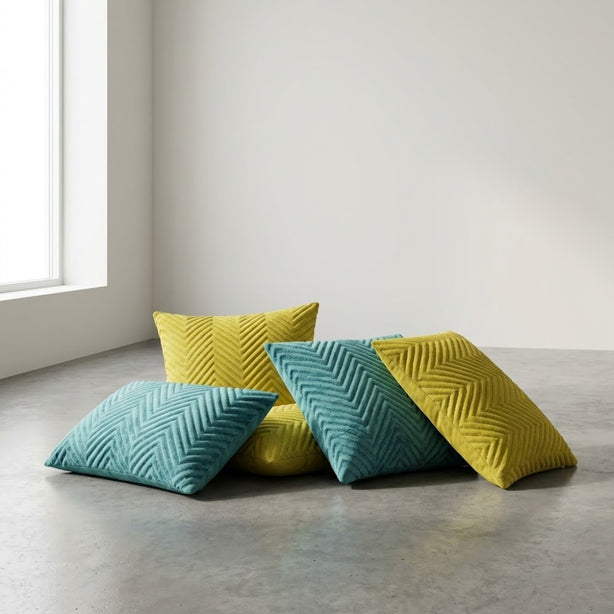 PINSONIC Oblong Cover | Quilted Chevron Velvet - 33 x 45 cm