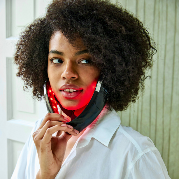 UNICSKIN-UNICLED NECK & CHIN-MASK (International Shipping)