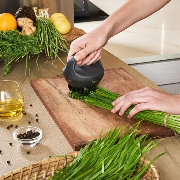 Zyliss Acrylonitrile Butadiene Styrene Fast Cut Herb Tool L9.9xW9.9xH11.1cm