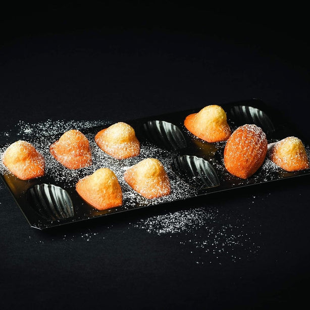 Matfer Exopan Aluminium Non-Stick 12 Compartment Madeleine Baking Tray L36xW19cm, Mould Size L7cm, Black