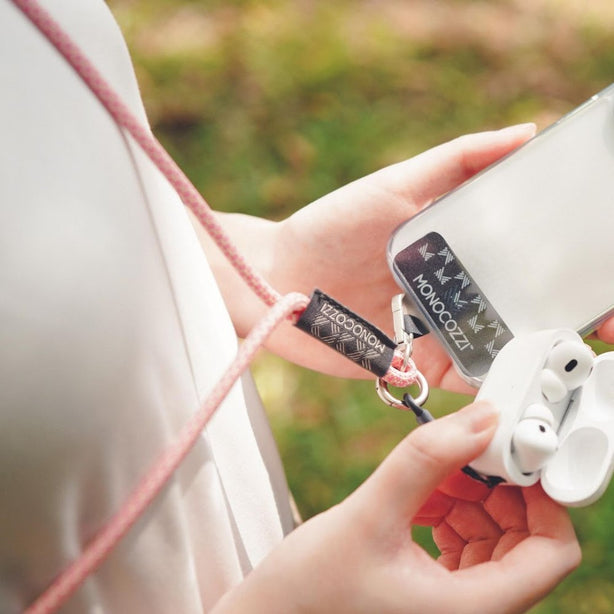Monocozzi ESSENTIALS | Phone Strap (any phone model applies) with Airpod pro holder function